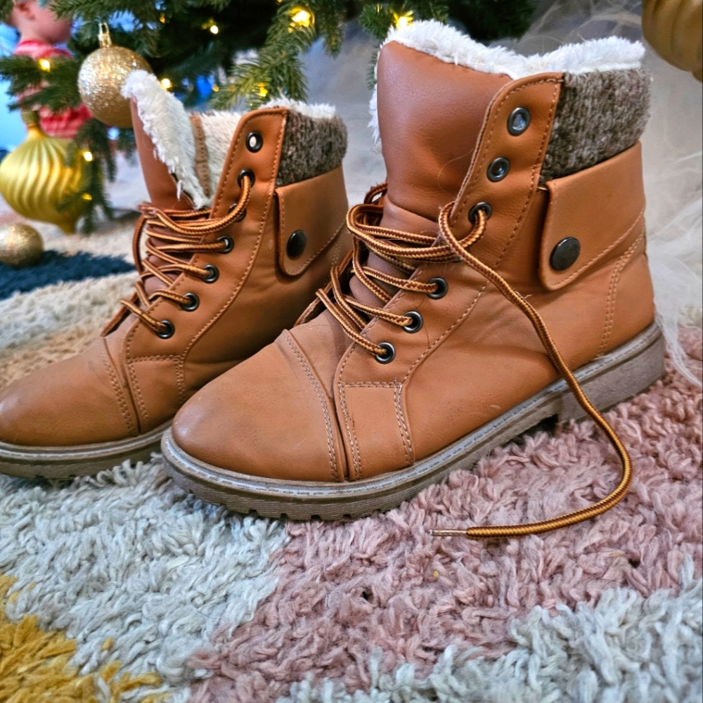 Ankle boots